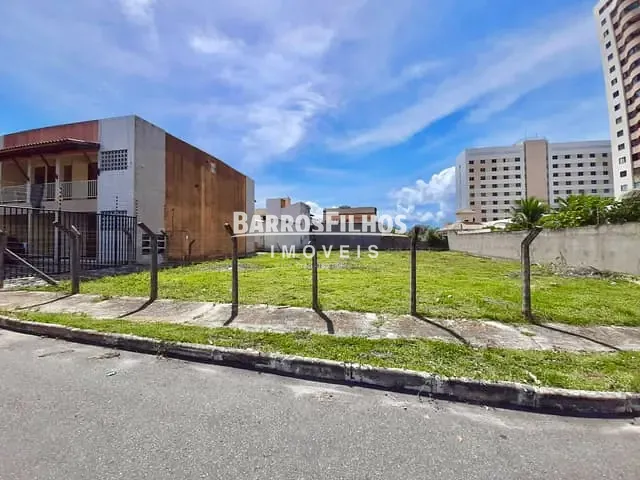 Terreno com 1100m², para alugar, no bairro Farolândia em Aracaju