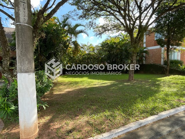 Terreno com 493m², à venda, no bairro Alphaville em Santana de Parnaíba