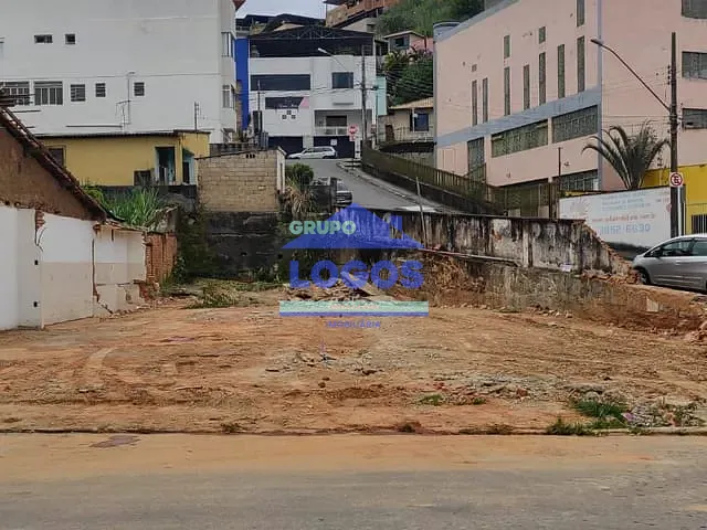 Terreno com 366m², à venda, no bairro Carneirinhos em João Monlevade