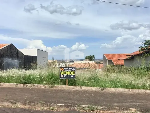 Terreno com 367m², à venda, no bairro Jardim Caviúna em Rolândia