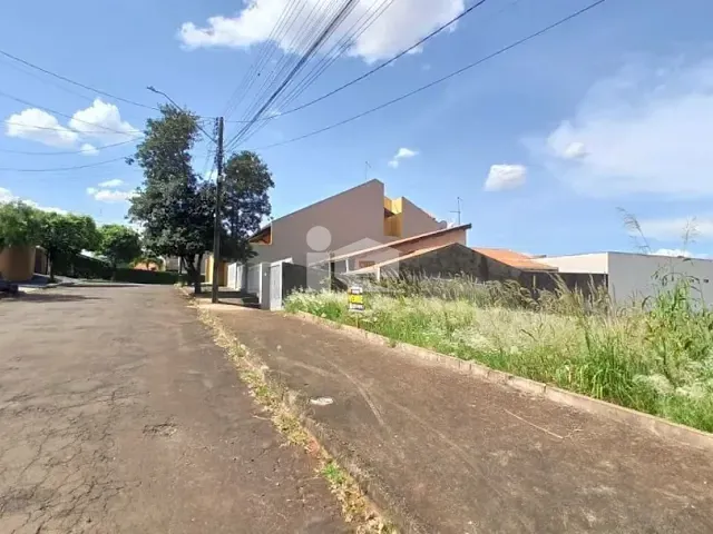 Terreno com 367m², à venda, no bairro Jardim Caviúna em Rolândia