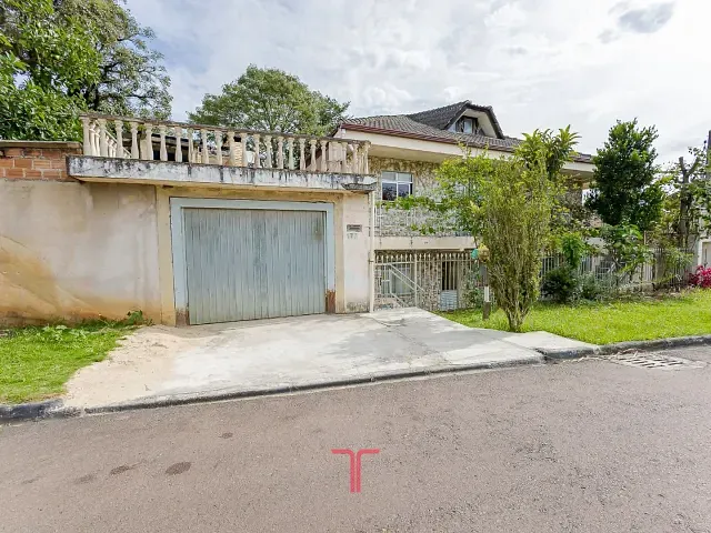 Terreno com 353m², à venda, no bairro Vista Alegre em Curitiba