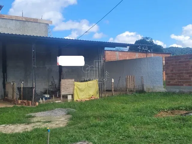 Terreno com 210m², à venda, no bairro Cidade Jardim Guapimirim em Guapimirim