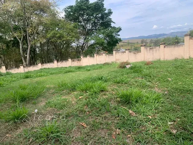 Terreno com 560m², à venda, no bairro Residencial Santa Helena em Caçapava