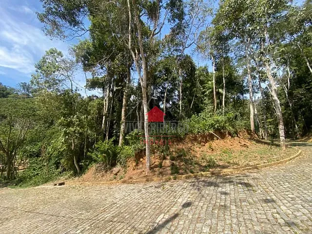 Terreno com 1069m², à venda, no bairro Ponte da Saudade em Nova Friburgo