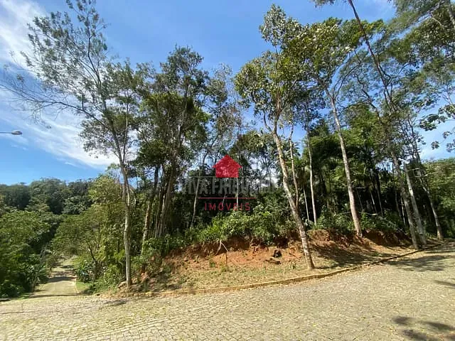 Terreno com 1069m², à venda, no bairro Ponte da Saudade em Nova Friburgo