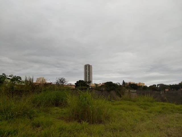 Foto do Terreno - Área à venda, 13710 m² por R$ 12.500.000,00 - Jardim Califórnia - Jacareí/SP | INDEPENDENCE NEGOCIOS IMOBILIARIOS LTDA