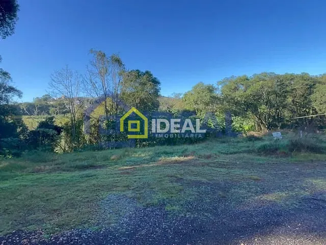 Terreno com 450m², à venda, no bairro Fragosos em Concórdia
