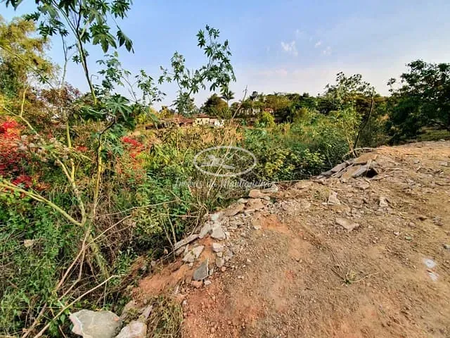 Terreno com 867m², à venda, no bairro Penedo em Itatiaia