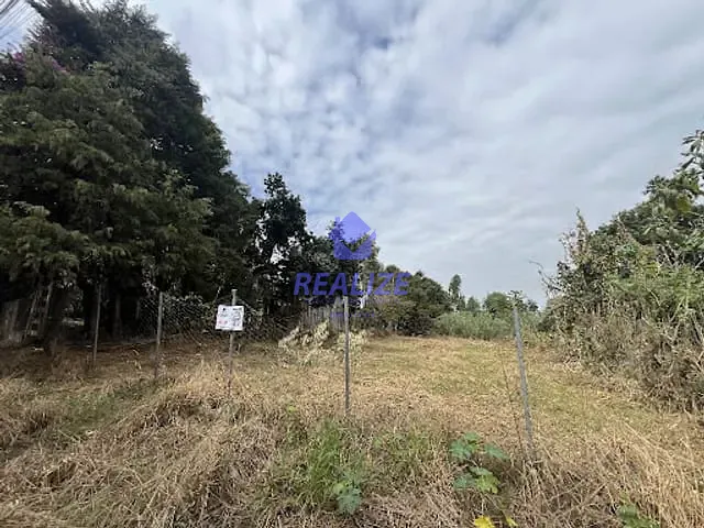 Terreno com 637m², à venda, no bairro Recanto Árvore Grande em Botucatu