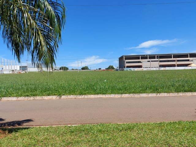 Terreno com 1250m², à venda, no bairro Real Grandeza em Aparecida de Goiânia
