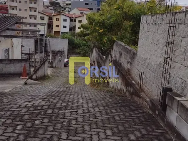 Terreno com 3081m², à venda, no bairro Alto Ipiranga em Mogi das Cruzes