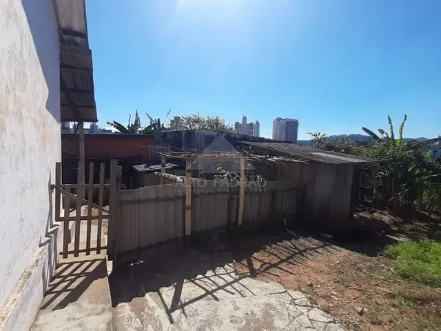 Terreno com 762m², à venda, no bairro Vila Bocaina em Mauá