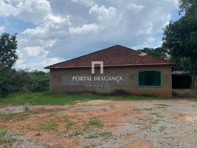 Terreno com 16048m², à venda, no bairro Bom Agua Comprida em Bragança Paulista