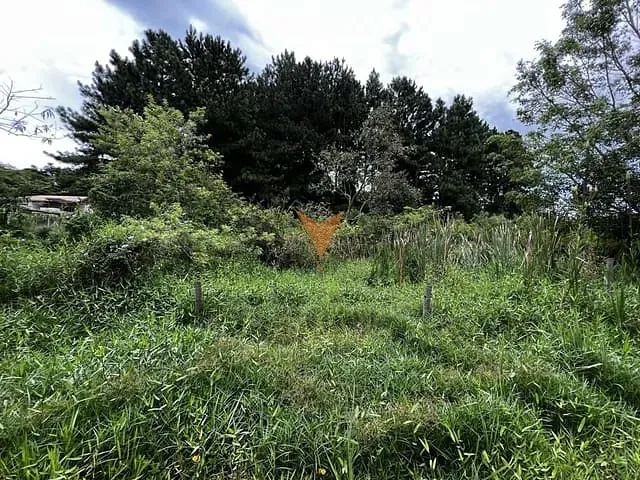 Terreno com 1420m², à venda, no bairro Granja Viana em Carapicuíba
