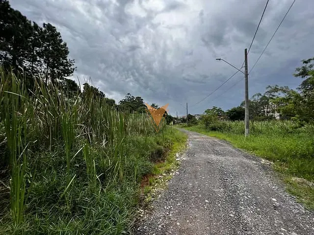 Terreno com 1420m², à venda, no bairro Granja Viana em Carapicuíba