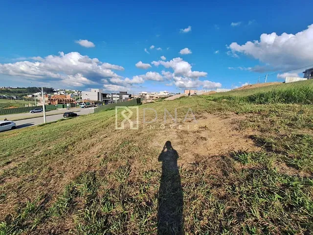 Terreno com 330m², à venda, no bairro Condomínio Residencial Alphaville em São José dos Campos