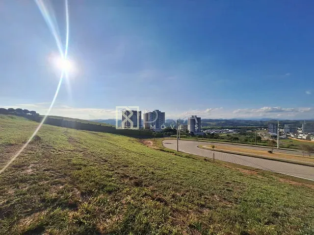 Terreno com 330m², à venda, no bairro Condomínio Residencial Alphaville em São José dos Campos