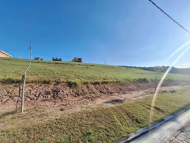 Terreno com 330m², à venda, no bairro Condomínio Residencial Alphaville em São José dos Campos