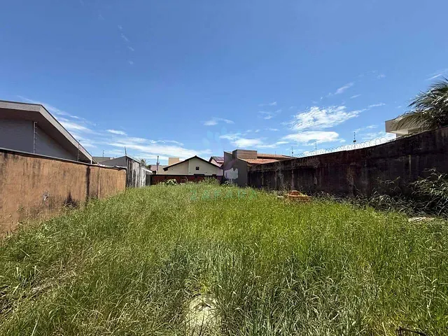 Terreno com 360m², à venda, no bairro Vila Nascente em Campo Grande