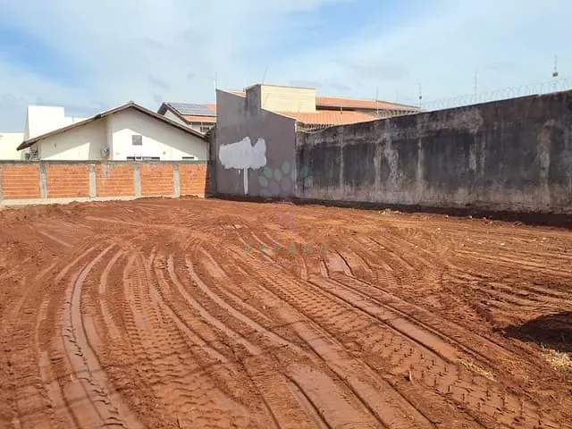 Terreno com 360m², à venda, no bairro Vila Nascente em Campo Grande