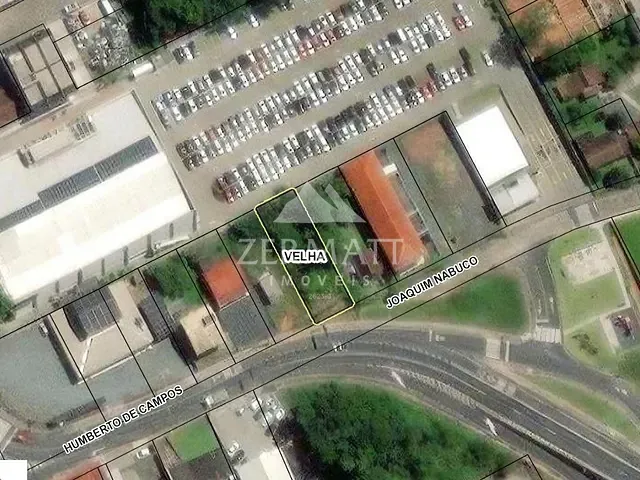 Terreno com 978m², à venda, no bairro Velha em Blumenau