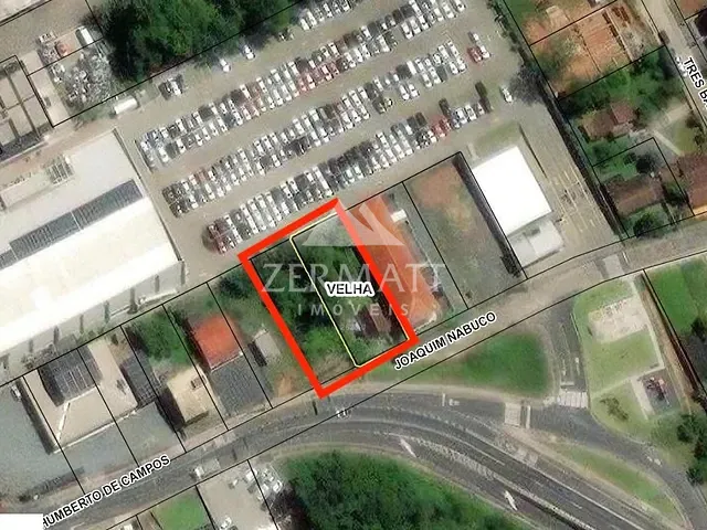 Terreno com 978m², à venda, no bairro Velha em Blumenau
