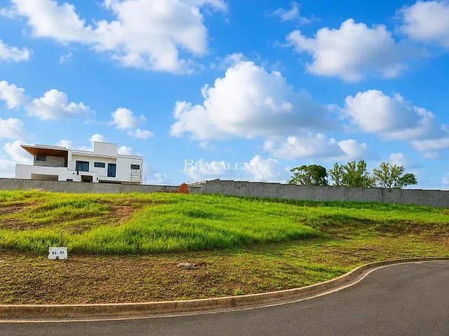 Terreno com 612m², à venda, no bairro Jardim Portugal em Valinhos