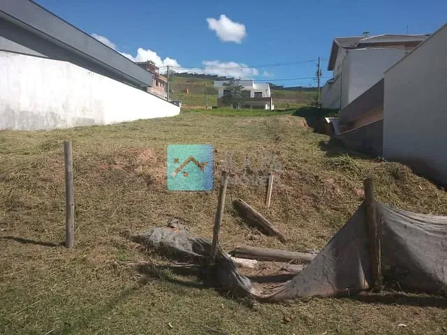 Terreno com 361m², à venda, no bairro Recanto dos Eucaliptos em São José dos Campos