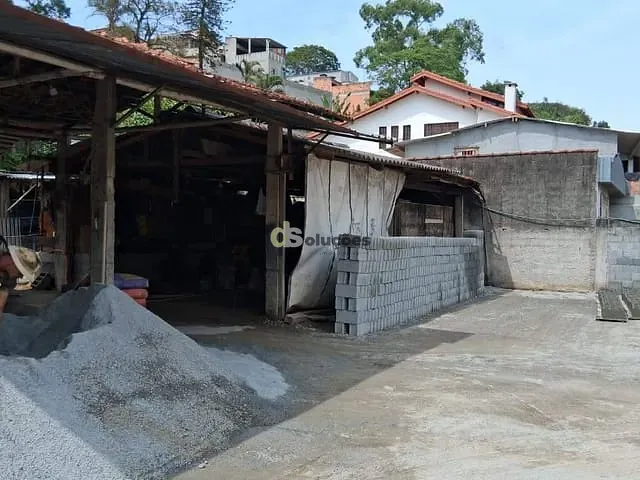 Terreno com 946m², à venda, no bairro Cidade D'Abril em São Paulo