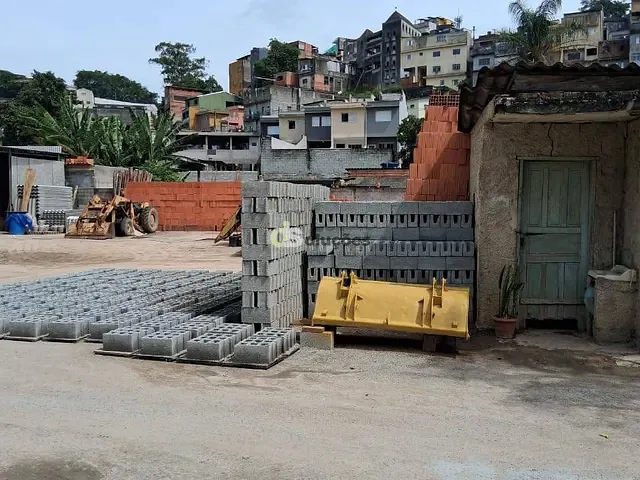 Terreno com 946m², à venda, no bairro Cidade D'Abril em São Paulo