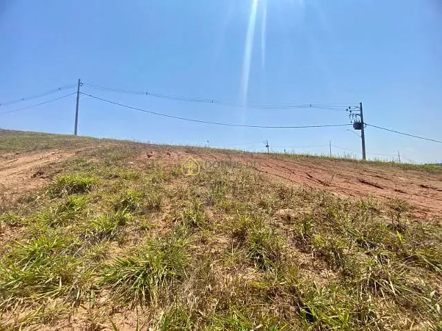 Terreno com 248m², à venda, no bairro Casa de Pedra em Volta Redonda