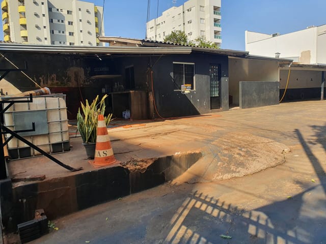 Terreno com 508m², à venda, no bairro Centro em Londrina