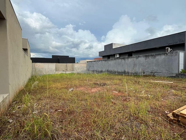 Terreno com 276m², à venda, no bairro Residencial Figueira II em São José do Rio Preto