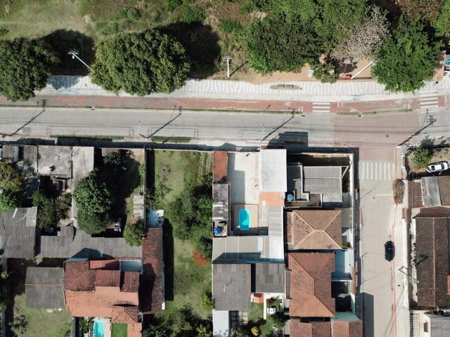 Casa com 400m², à venda, no bairro Balneário de Carapebus em Serra