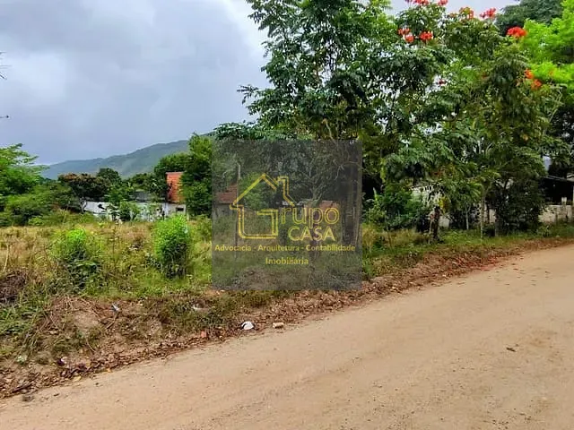 Terreno com 300m², à venda, no bairro Rincão Mimoso (Itaipuaçu) em Maricá
