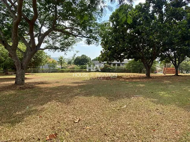Terreno com 2312m², à venda, no bairro Residencial Aldeia do Vale em Goiânia
