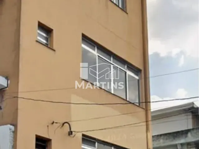 Prédio com 68m², à venda ou para alugar, no bairro Jardim Clementino em Taboão da Serra