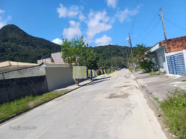 Terreno com 360m², à venda, no bairro Cidade Jardim em Caraguatatuba