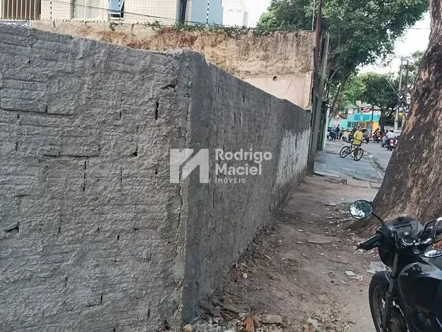 Terreno com 432m², à venda, no bairro Espinheiro em Recife