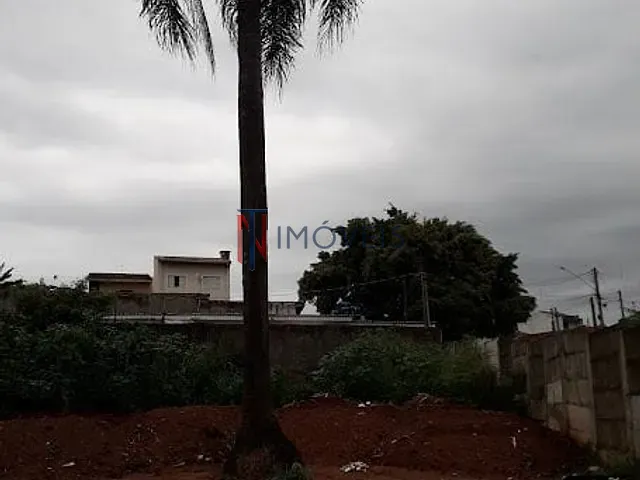 Terreno com 460m², à venda, no bairro Jardim das Cerejeiras em Atibaia