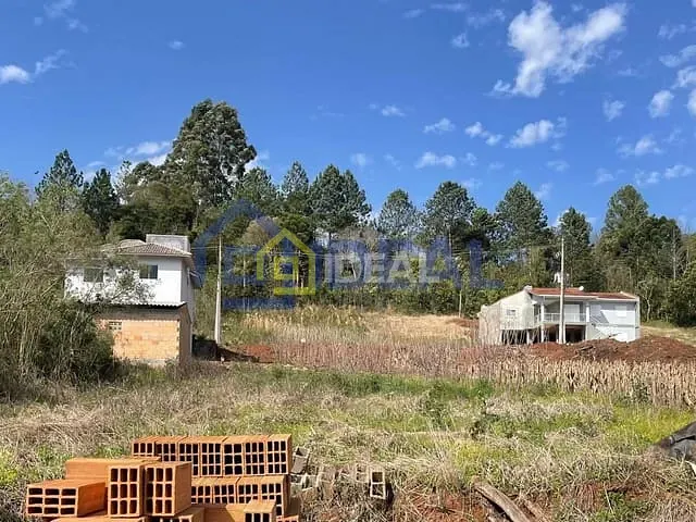 Terreno com 360m², à venda, no bairro Tamanduá em Concórdia