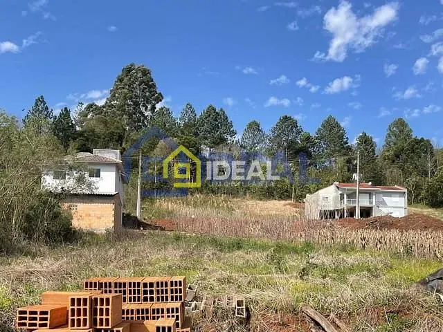 Terreno com 360m², à venda, no bairro Tamanduá em Concórdia