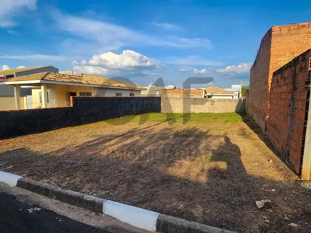 Terreno com 224m², à venda, no bairro 12 de Setembro em Jaguariúna