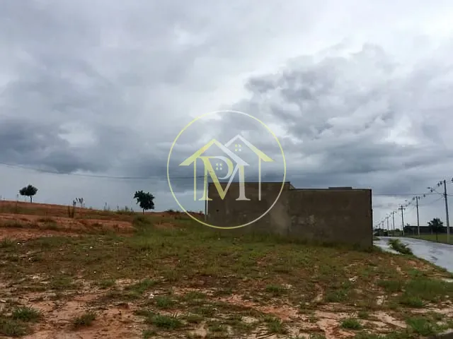 Terreno com 283m², à venda, no bairro Jardim Sao Lucas em Salto de Pirapora