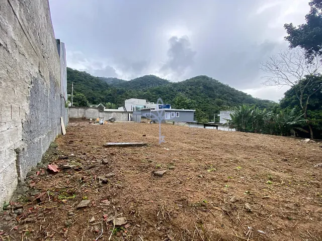 Terreno com 600m², à venda, no bairro Vargem Grande em Rio de Janeiro