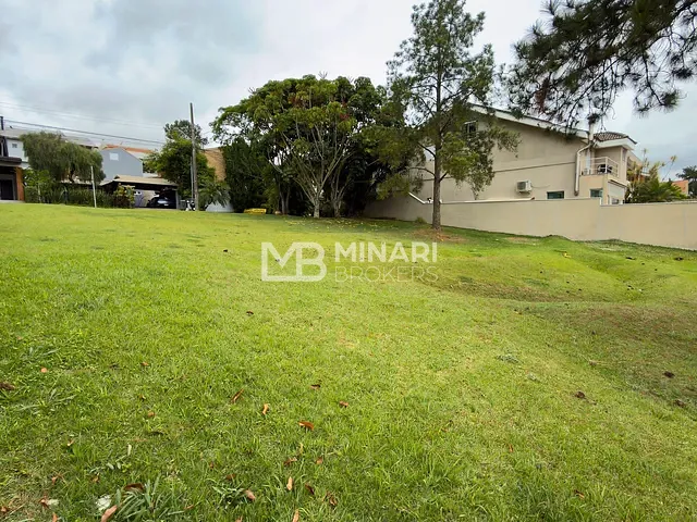 Terreno com 420m², à venda, no bairro Alphaville em Santana de Parnaíba