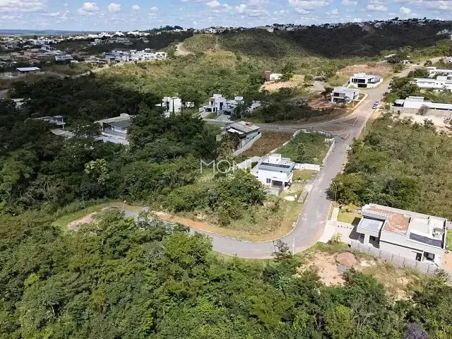 Terreno com 607m², à venda, no bairro Setor Habitacional Jardim Botânico em Brasília