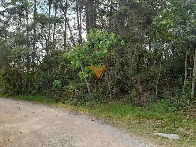 Terreno com 1550m², à venda, no bairro Invernada em Embu das Artes