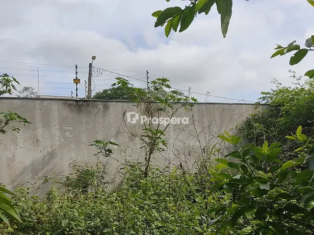 Terreno com 3160m², à venda, no bairro Vila Jayara em Anápolis